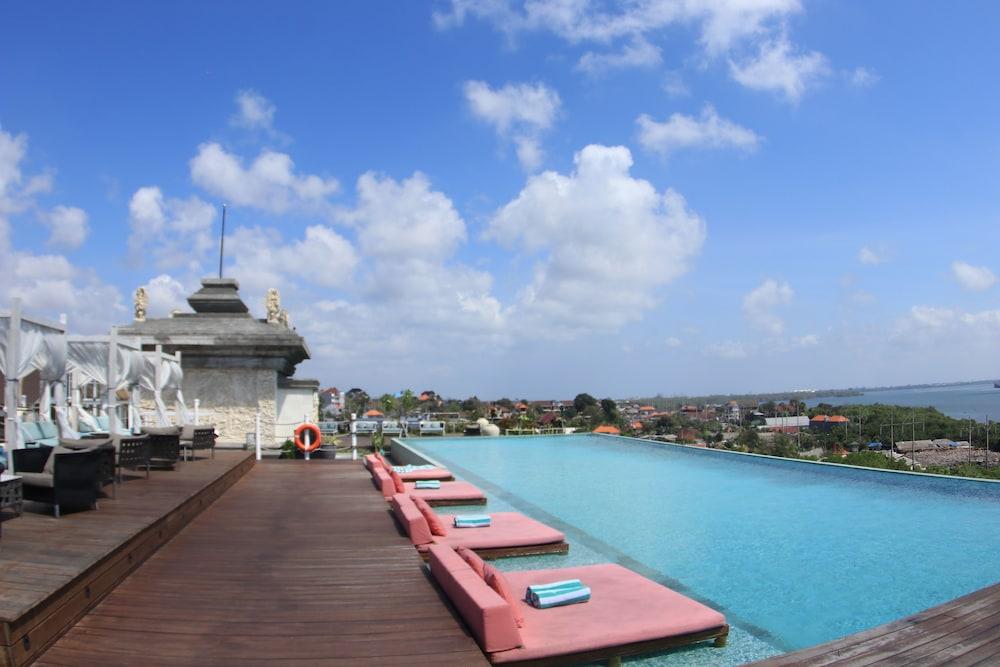 The Crystal Luxury Bay Resort Nusa Dua Nusa Dua  Buitenkant foto